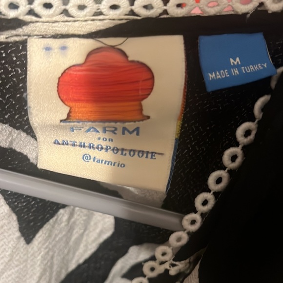 Farm Rio;. Size medium. Romper - Picture 3 of 3